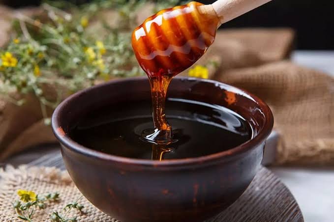 العسل الأسود المصري يحقق 53.6 مليون دولار صادرات.. و38 مليونًا فرصًا غير مستغلة